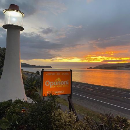 Opononi Lighthouse Motel Екстер'єр фото